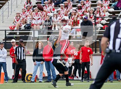 Thumbnail 2 in Carthage vs. Crandall (UIL 4A Division I Region III Regional Playoff) photogallery.