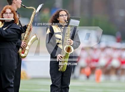 Thumbnail 3 in Carthage vs. Crandall (UIL 4A Division I Region III Regional Playoff) photogallery.
