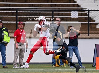 Thumbnail 1 in Carthage vs. Crandall (UIL 4A Division I Region III Regional Playoff) photogallery.