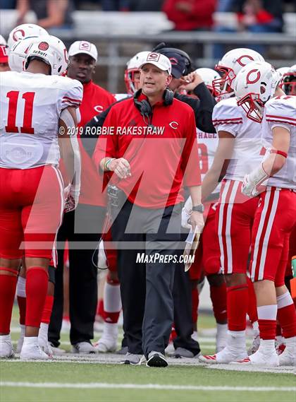 Thumbnail 3 in Carthage vs. Crandall (UIL 4A Division I Region III Regional Playoff) photogallery.