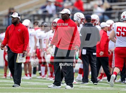 Thumbnail 1 in Carthage vs. Crandall (UIL 4A Division I Region III Regional Playoff) photogallery.