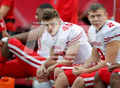 Thumbnail 1 in Carthage vs. Crandall (UIL 4A Division I Region III Regional Playoff) photogallery.