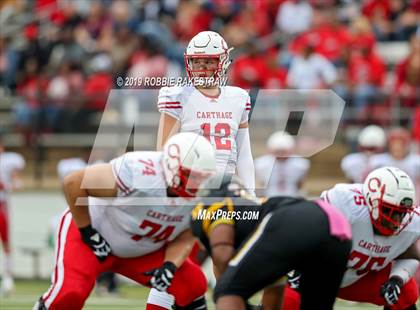 Thumbnail 1 in Carthage vs. Crandall (UIL 4A Division I Region III Regional Playoff) photogallery.