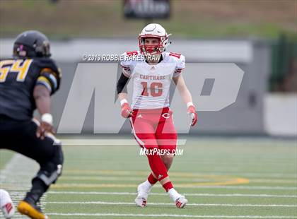 Thumbnail 1 in Carthage vs. Crandall (UIL 4A Division I Region III Regional Playoff) photogallery.