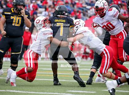 Thumbnail 1 in Carthage vs. Crandall (UIL 4A Division I Region III Regional Playoff) photogallery.
