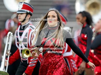 Thumbnail 1 in Carthage vs. Crandall (UIL 4A Division I Region III Regional Playoff) photogallery.