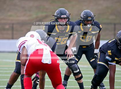 Thumbnail 3 in Carthage vs. Crandall (UIL 4A Division I Region III Regional Playoff) photogallery.
