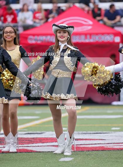 Thumbnail 1 in Carthage vs. Crandall (UIL 4A Division I Region III Regional Playoff) photogallery.