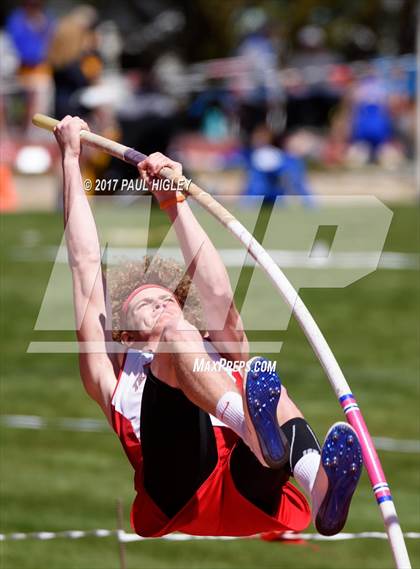 Thumbnail 1 in Yreka Lions Invitational photogallery.