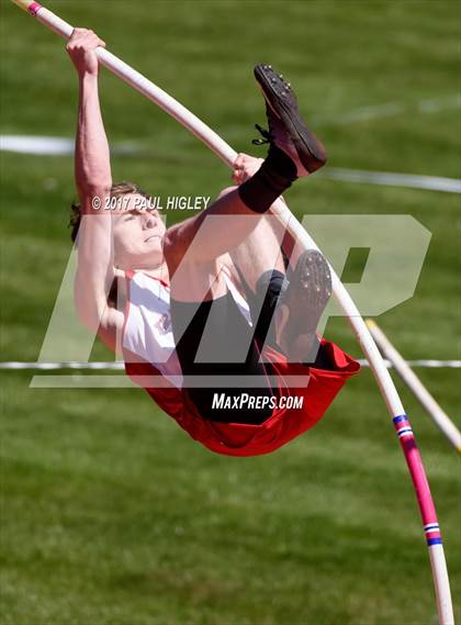 Thumbnail 3 in Yreka Lions Invitational photogallery.