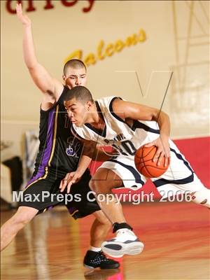 Thumbnail 3 in St. Dominic vs. Tokay (Torrey Pines Holiday Classic) photogallery.