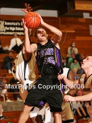Thumbnail 3 in St. Dominic vs. Tokay (Torrey Pines Holiday Classic) photogallery.