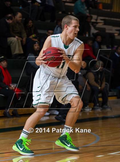Thumbnail 3 in Roosevelt vs Maret (George Long Holiday Hoops Tournament) photogallery.