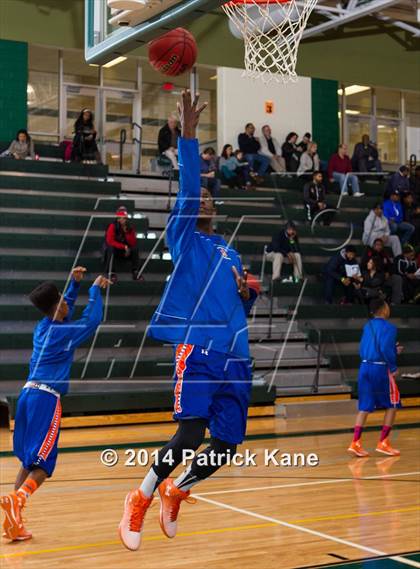 Thumbnail 1 in Roosevelt vs Maret (George Long Holiday Hoops Tournament) photogallery.