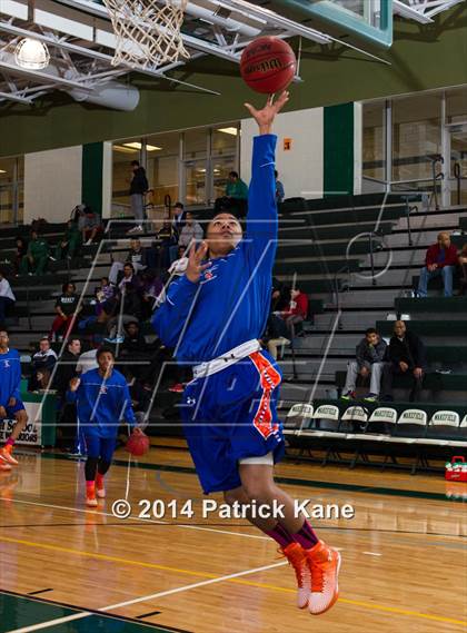 Thumbnail 3 in Roosevelt vs Maret (George Long Holiday Hoops Tournament) photogallery.