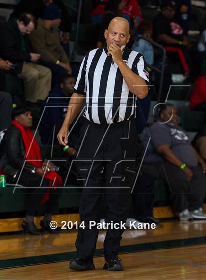 Thumbnail 1 in Roosevelt vs Maret (George Long Holiday Hoops Tournament) photogallery.