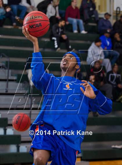 Thumbnail 1 in Roosevelt vs Maret (George Long Holiday Hoops Tournament) photogallery.