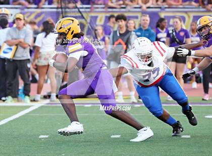 Thumbnail 1 in Alexandria City @ Lake Braddock photogallery.