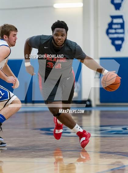 Thumbnail 1 in Palatine vs. Lake Zurich (Lake Zurich MLK 3rd Place Game) photogallery.