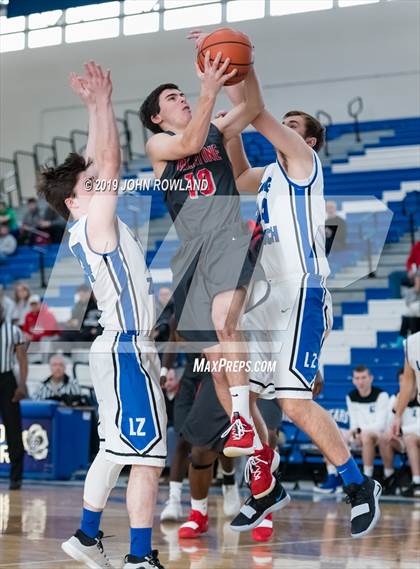 Thumbnail 2 in Palatine vs. Lake Zurich (Lake Zurich MLK 3rd Place Game) photogallery.