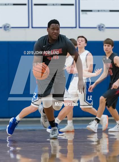Thumbnail 1 in Palatine vs. Lake Zurich (Lake Zurich MLK 3rd Place Game) photogallery.