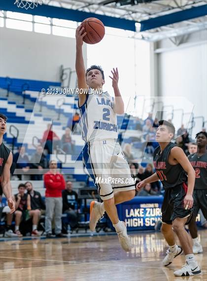 Thumbnail 2 in Palatine vs. Lake Zurich (Lake Zurich MLK 3rd Place Game) photogallery.