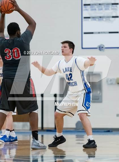 Thumbnail 2 in Palatine vs. Lake Zurich (Lake Zurich MLK 3rd Place Game) photogallery.