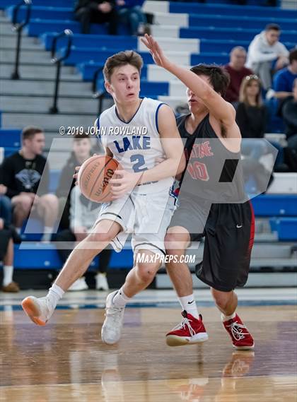 Thumbnail 2 in Palatine vs. Lake Zurich (Lake Zurich MLK 3rd Place Game) photogallery.