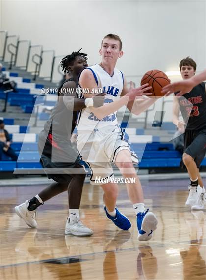 Thumbnail 1 in Palatine vs. Lake Zurich (Lake Zurich MLK 3rd Place Game) photogallery.