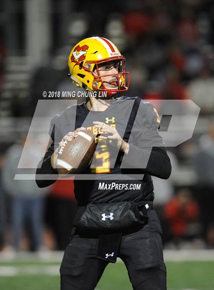 Thumbnail 2 in Mater Dei vs. Mission Viejo (CIF SS D1 Quarterfinal) photogallery.
