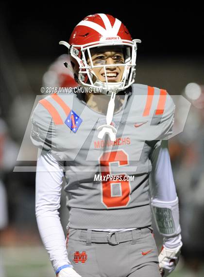 Thumbnail 3 in Mater Dei vs. Mission Viejo (CIF SS D1 Quarterfinal) photogallery.