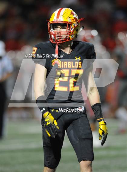 Thumbnail 2 in Mater Dei vs. Mission Viejo (CIF SS D1 Quarterfinal) photogallery.