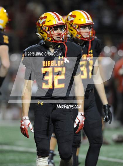 Thumbnail 2 in Mater Dei vs. Mission Viejo (CIF SS D1 Quarterfinal) photogallery.
