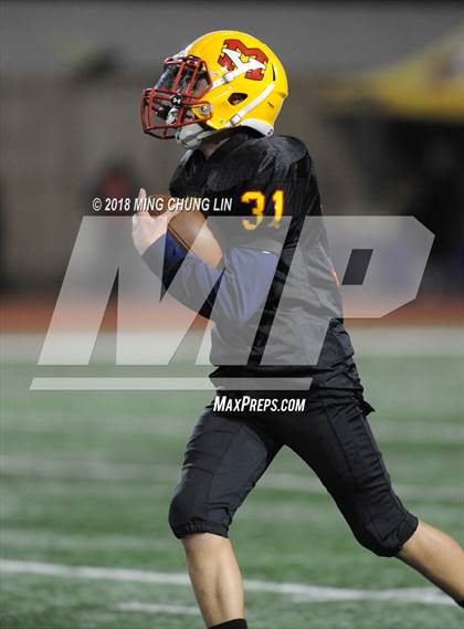Thumbnail 3 in Mater Dei vs. Mission Viejo (CIF SS D1 Quarterfinal) photogallery.