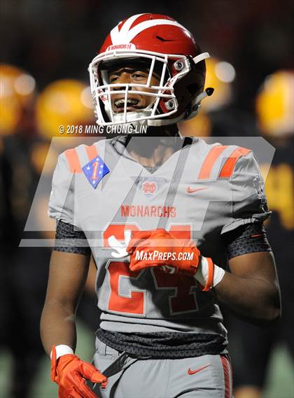 Thumbnail 3 in Mater Dei vs. Mission Viejo (CIF SS D1 Quarterfinal) photogallery.