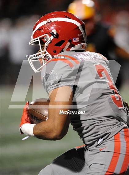 Thumbnail 1 in Mater Dei vs. Mission Viejo (CIF SS D1 Quarterfinal) photogallery.