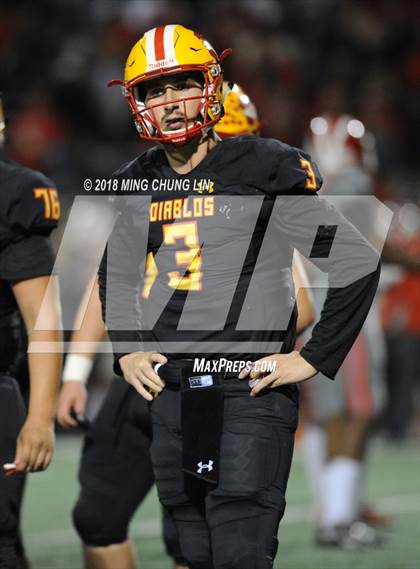 Thumbnail 3 in Mater Dei vs. Mission Viejo (CIF SS D1 Quarterfinal) photogallery.
