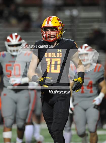 Thumbnail 2 in Mater Dei vs. Mission Viejo (CIF SS D1 Quarterfinal) photogallery.