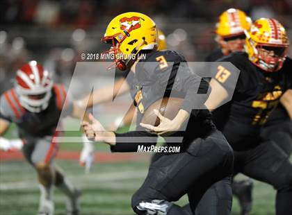Thumbnail 3 in Mater Dei vs. Mission Viejo (CIF SS D1 Quarterfinal) photogallery.