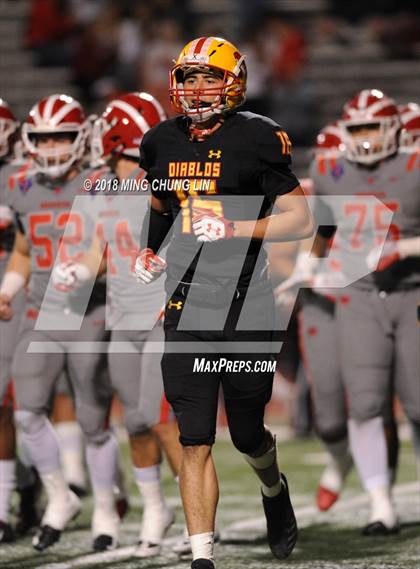 Thumbnail 2 in Mater Dei vs. Mission Viejo (CIF SS D1 Quarterfinal) photogallery.