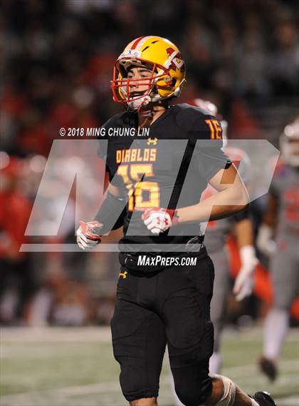 Thumbnail 1 in Mater Dei vs. Mission Viejo (CIF SS D1 Quarterfinal) photogallery.