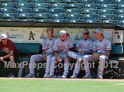 Thumbnail 2 in Campolindo vs. Clovis West (Dave Stewart/Oakland A's Showdown) photogallery.