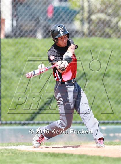 Thumbnail 3 in Fleming vs. Holly (CHSAA 1A Final) photogallery.