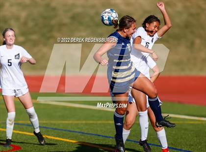 Thumbnail 2 in Lakewood vs Legacy (CHSAA 5A Playoff Rd 1) photogallery.