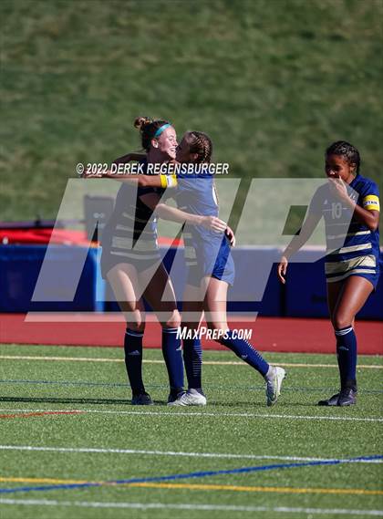 Thumbnail 3 in Lakewood vs Legacy (CHSAA 5A Playoff Rd 1) photogallery.