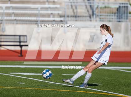 Thumbnail 1 in Lakewood vs Legacy (CHSAA 5A Playoff Rd 1) photogallery.