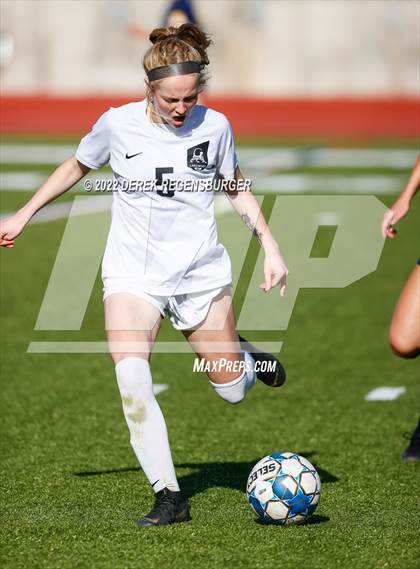 Thumbnail 3 in Lakewood vs Legacy (CHSAA 5A Playoff Rd 1) photogallery.