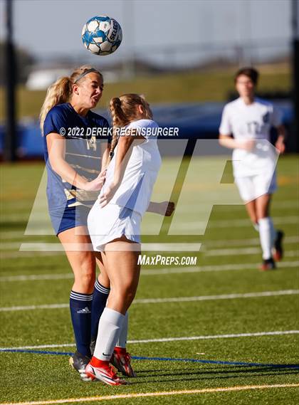 Thumbnail 3 in Lakewood vs Legacy (CHSAA 5A Playoff Rd 1) photogallery.