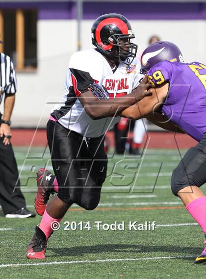 Thumbnail 1 in Bridgeport Central @ Westhill photogallery.