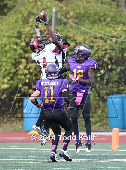 Thumbnail 1 in Bridgeport Central @ Westhill photogallery.